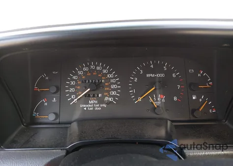 1991 Mercury Capri Xr2 z USA, uszkodzony, nr VIN 6MPCT0366M8619142